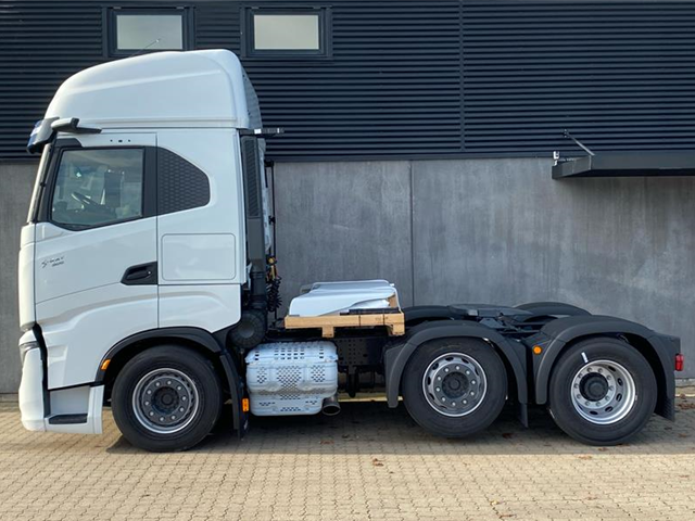 Iveco AS440S50-E6e TX/FP 6x2x4