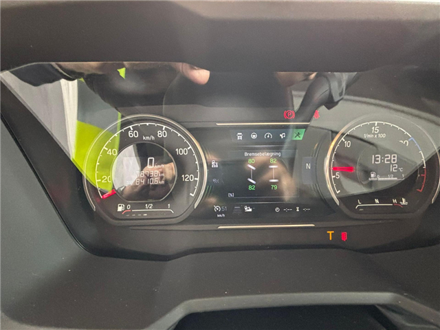 Scania P 250 B4x2NB Box/Lift