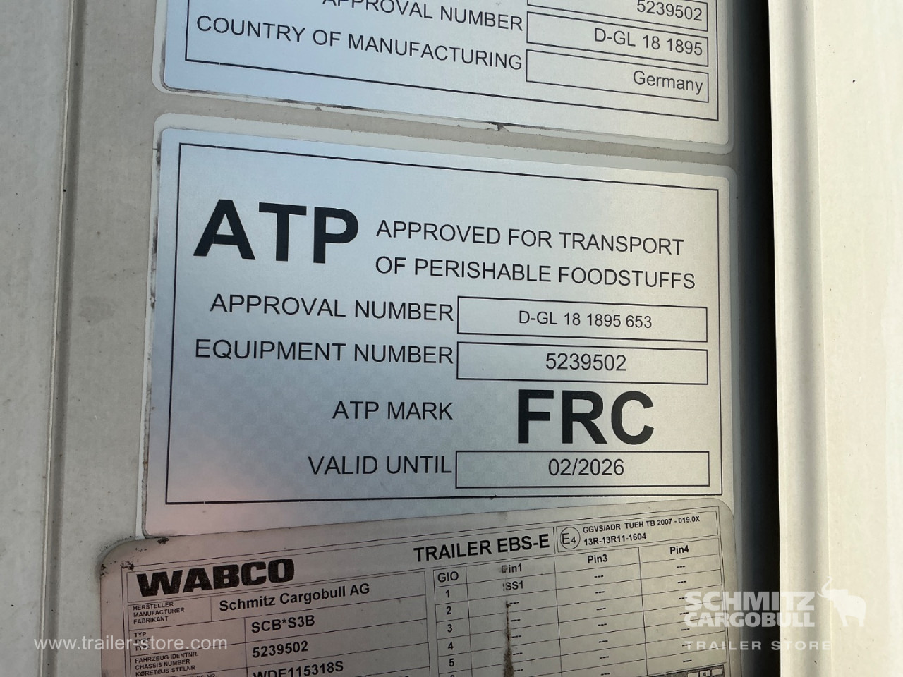 Schmitz Semi Reefer Meat hanging system