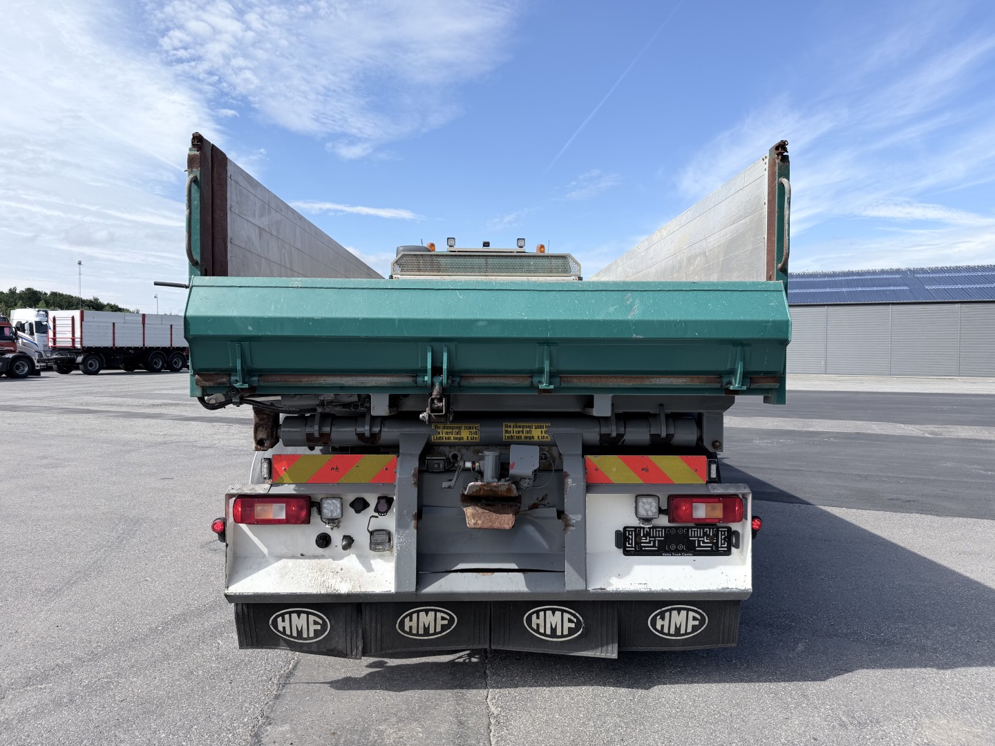 Volvo FMX500 8x4 med tandemakselløft HMF Pendeltip