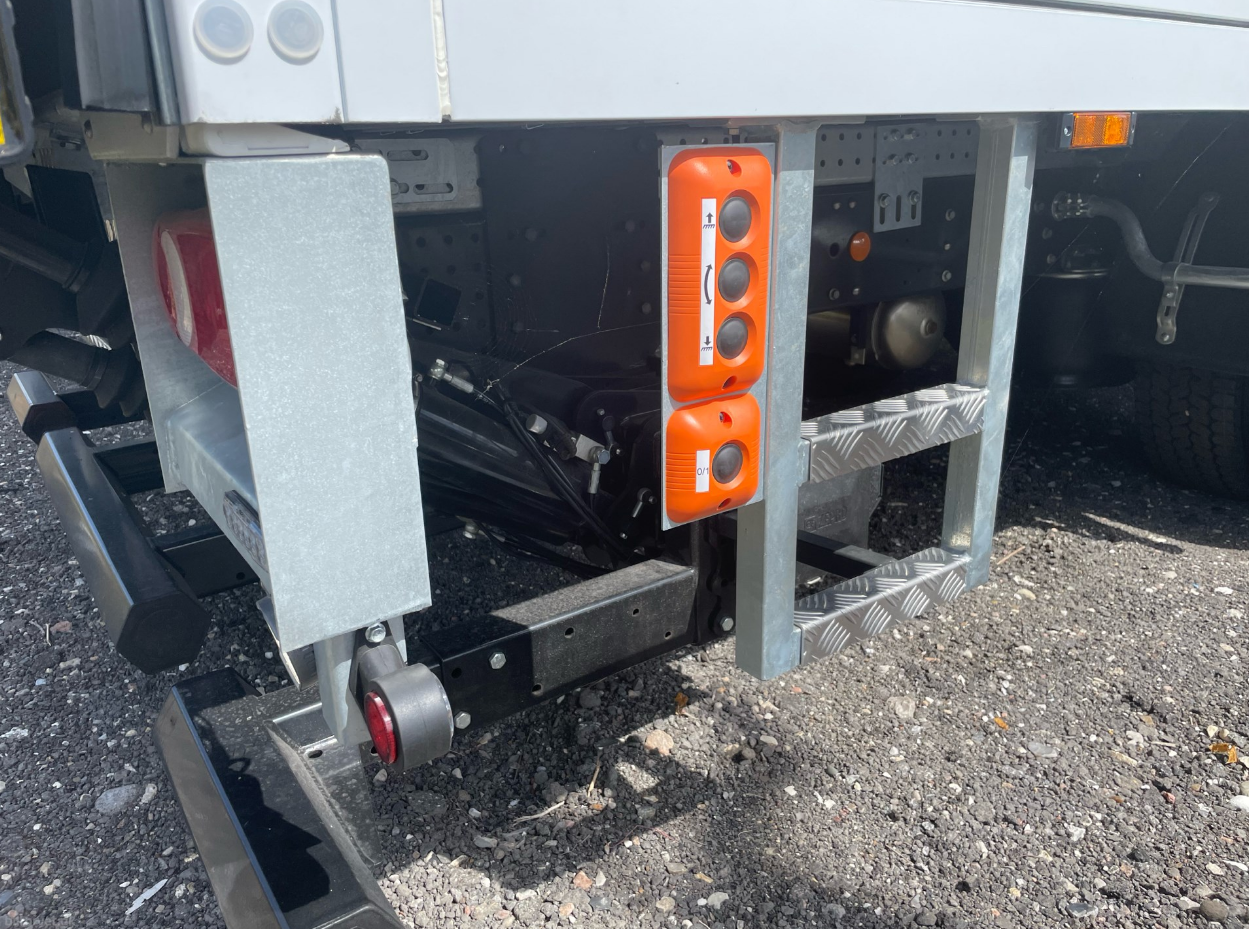 Iveco ML120E25-E6e 18 pallers