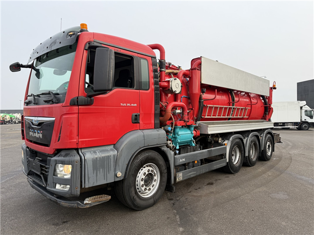MAN TGS 35.480 8x4*4 Hvidtved Larsen 16.000 l.