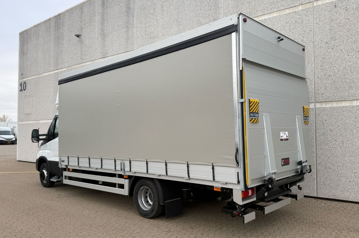 Iveco 70C21HA8/P