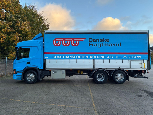 Scania P 410 B6x2*4LB