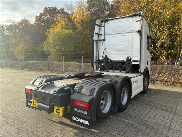 Scania R 530 A6x2NB m. 2 streng hydraulik