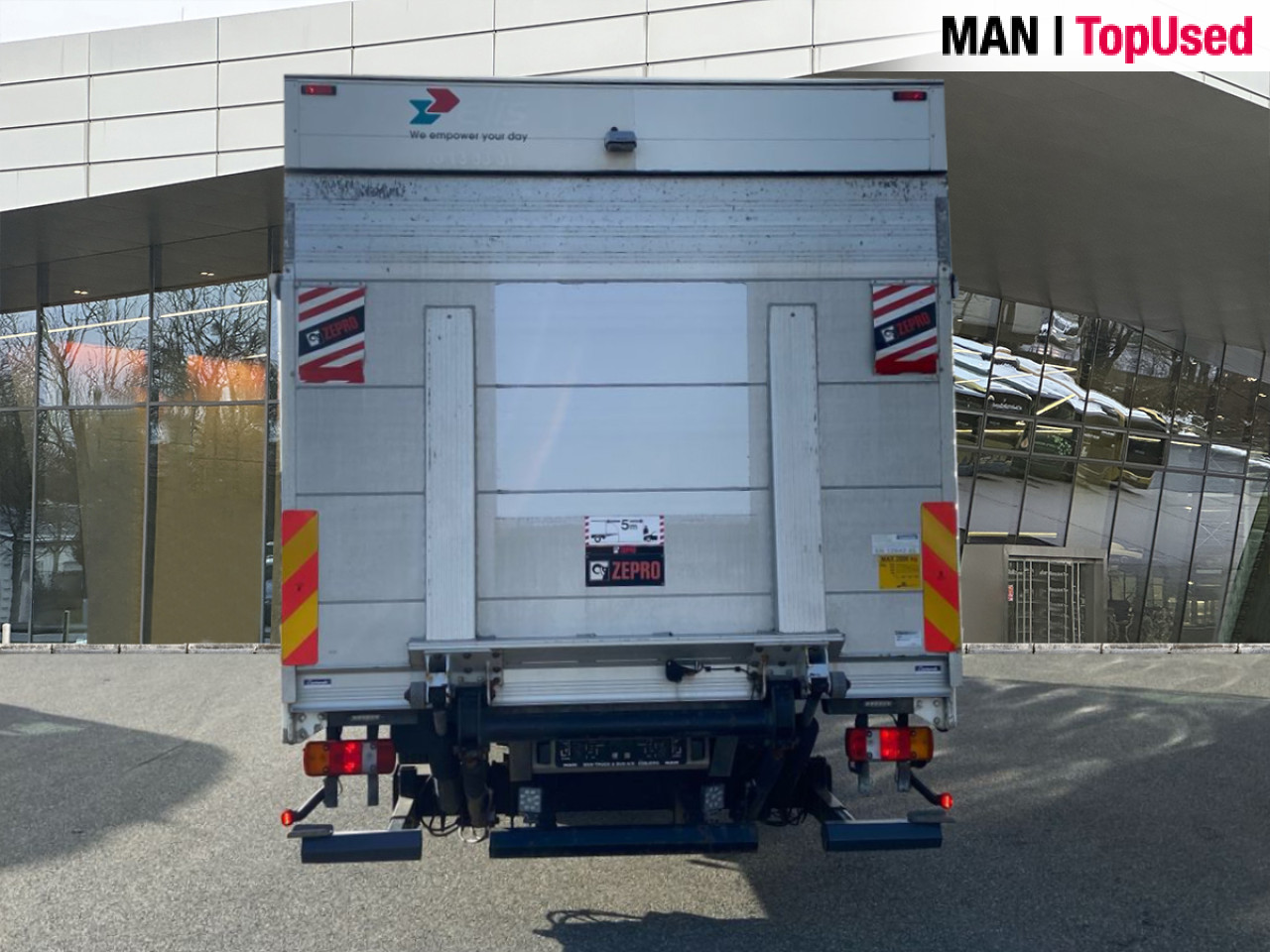 MAN TGL 12.220 4X2 BL