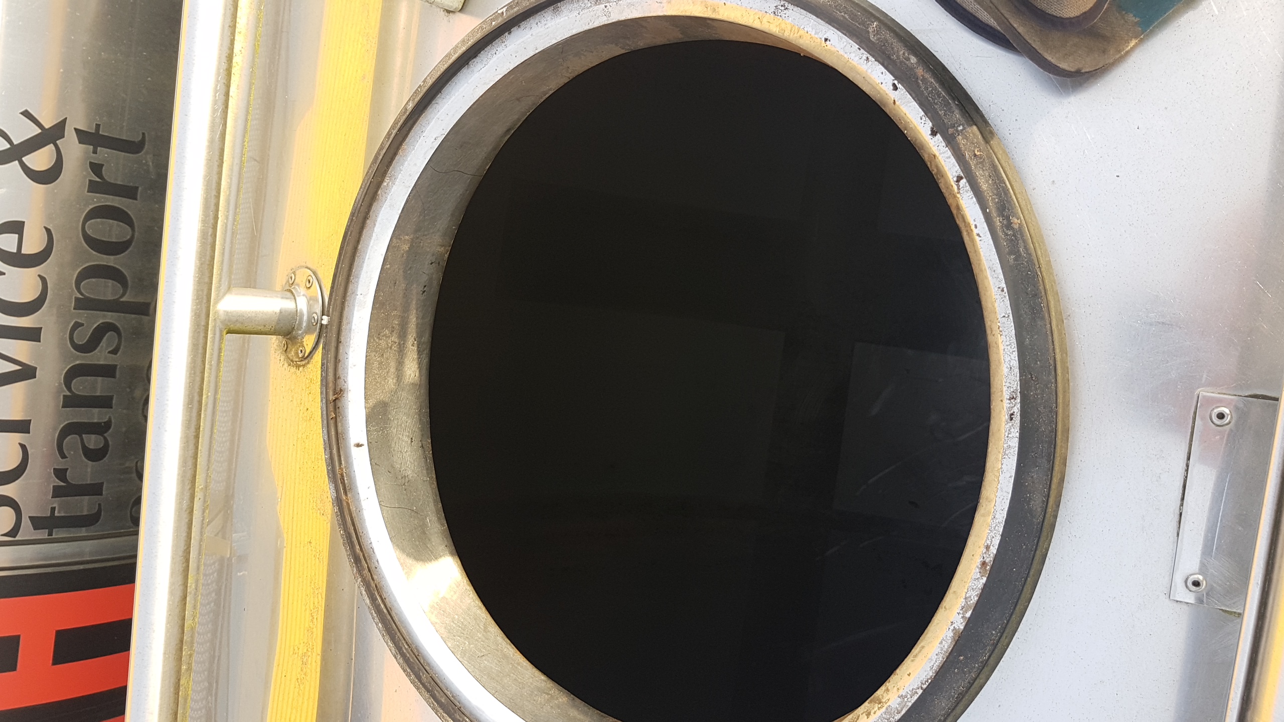 Kässbohrer Vand/Mælk 32000 Liter Rustfri 304 isoleret