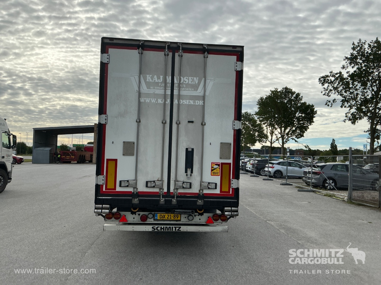Schmitz Semi Reefer Meat hanging system