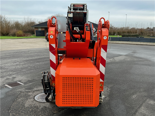 Jekko Minikran SPX527 med spil, fly-jib og glasmanipulator