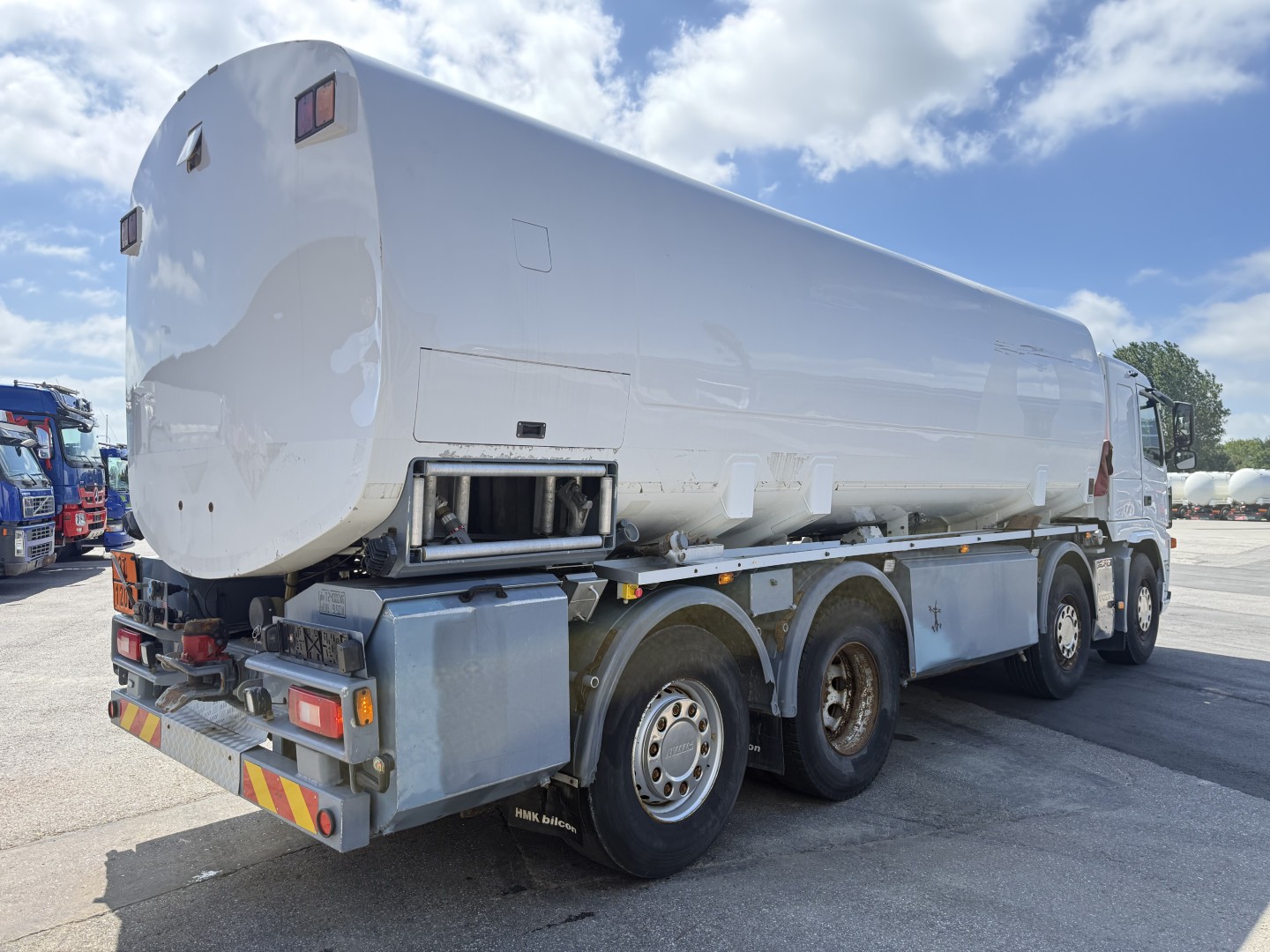 Volvo FM440 8x2*6 24.000 l. ADR Tank