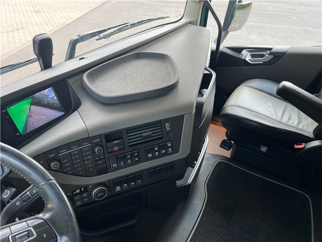 Volvo FH540 8X4 tandem med løftebogie -Nopa pendeltip