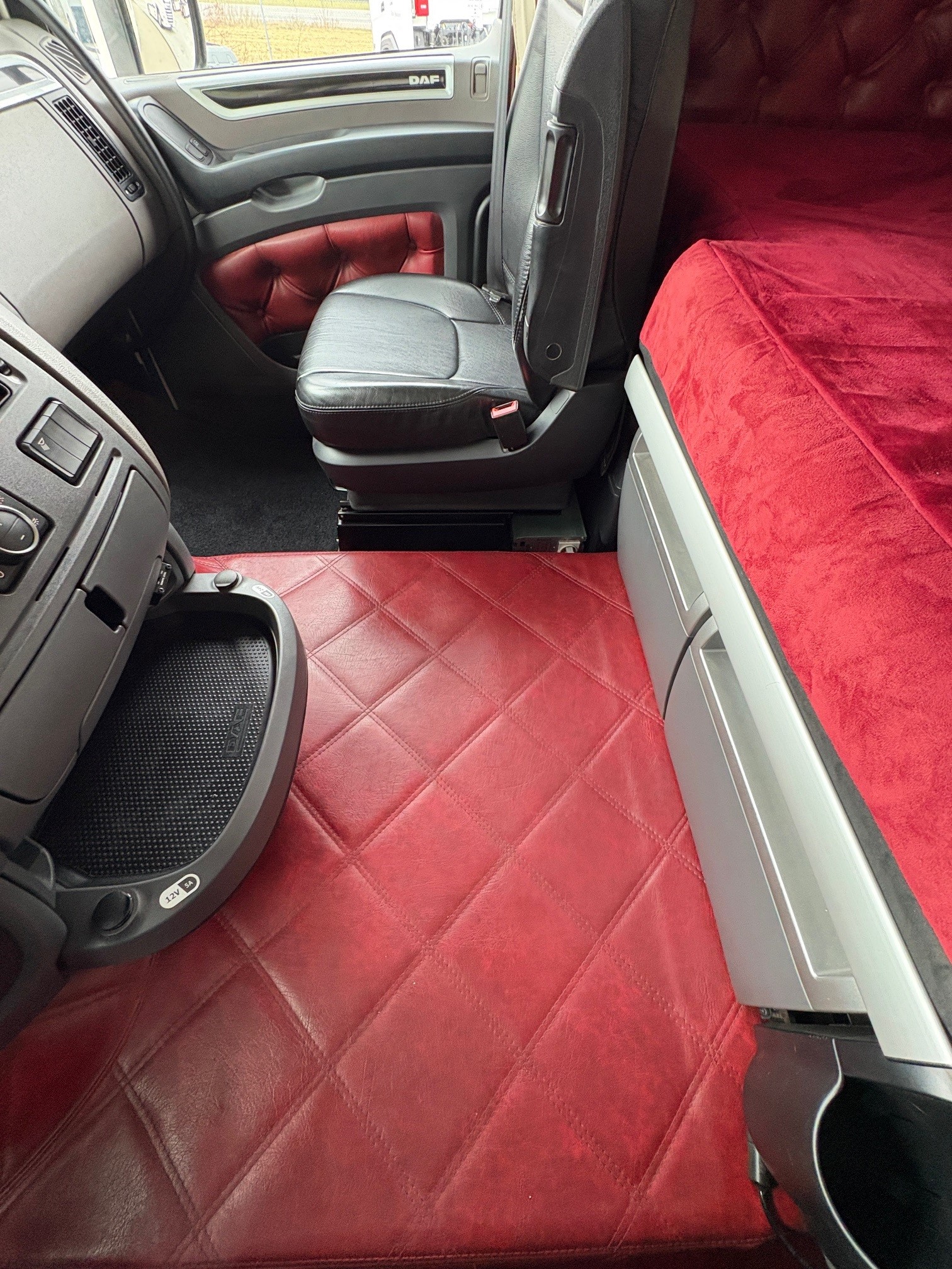 DAF XF 530 FTN 6x2/4 hydraulik trækker