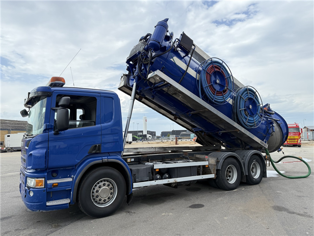 Scania P380 6x4 Rolba 15.000 l. Rustfri Kombi