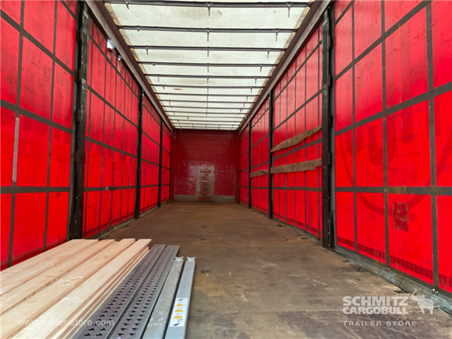Semi Curtainsider Standard Holder til gaffeltruck
