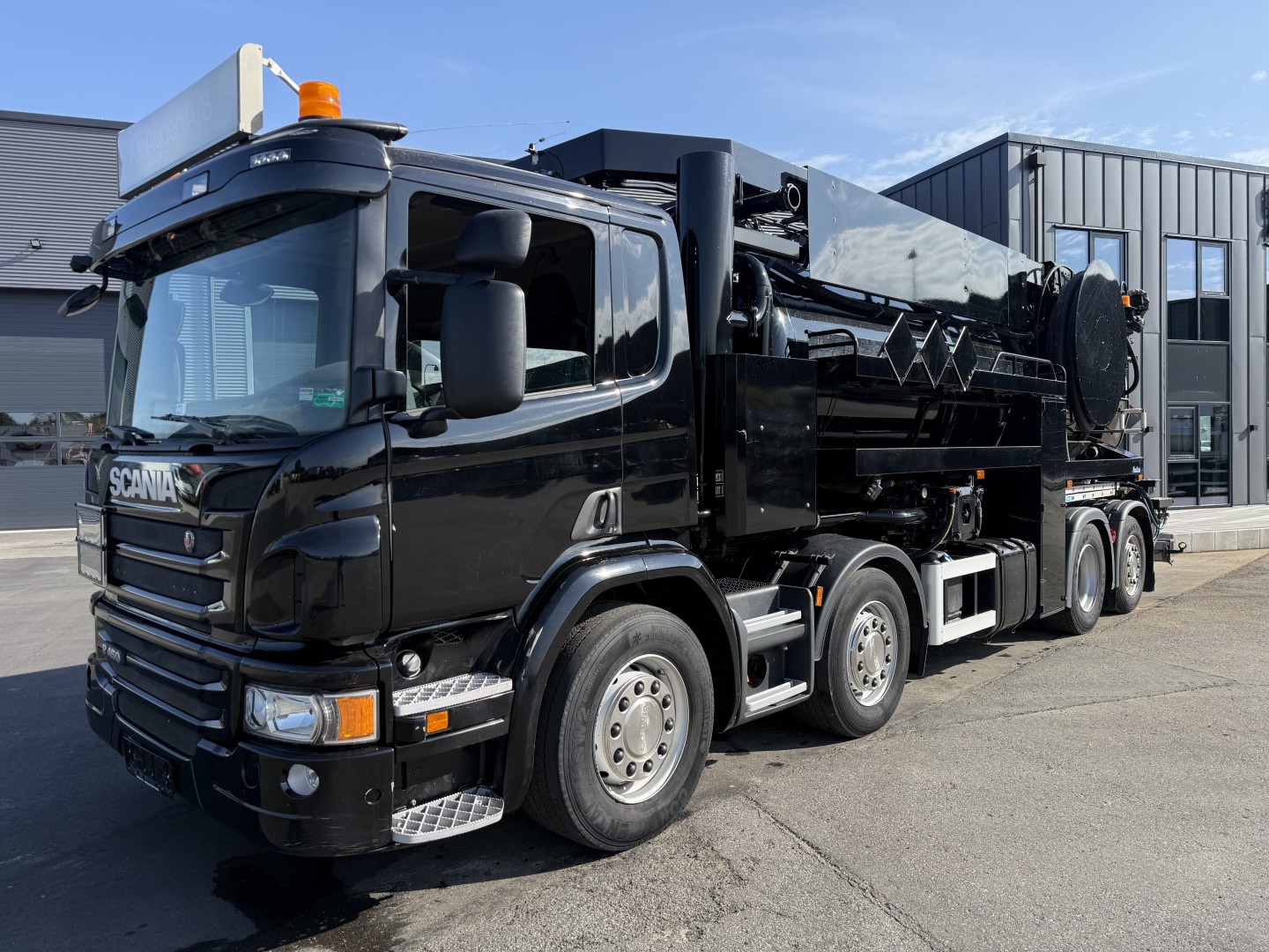 Scania P450 8x2*6 Hvidtved Larsen FlexLine 414 ADR