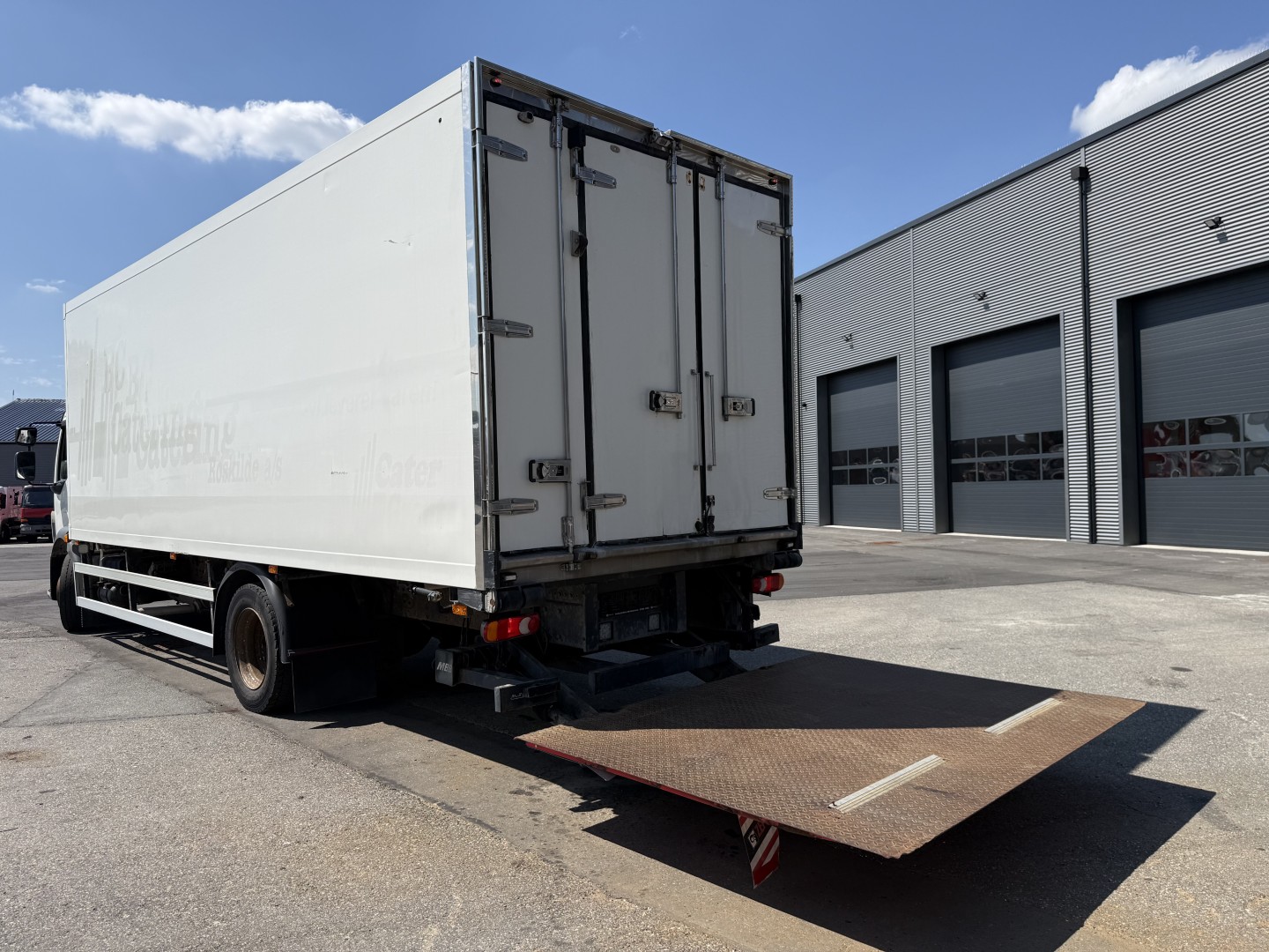Volvo FL290 4x2 ThermoKing T1200-R Euro 5
