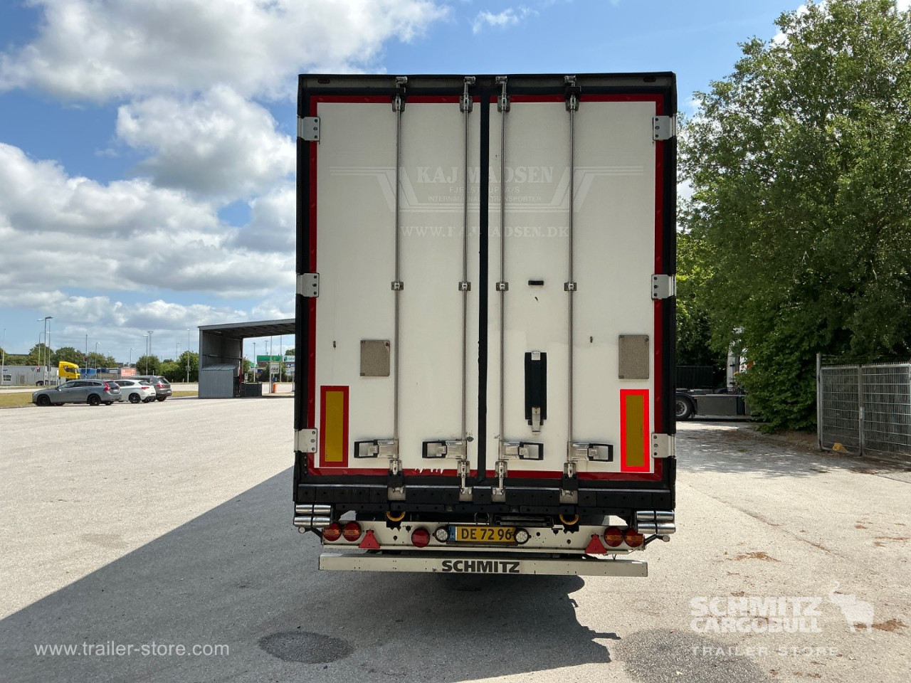 Schmitz Semi Reefer Meat hanging system