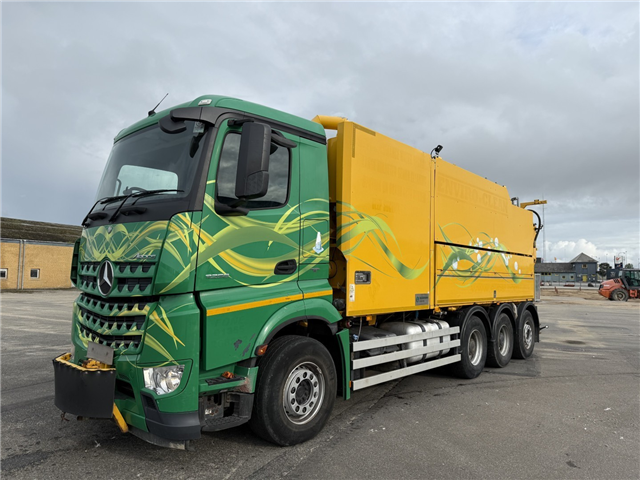 Mercedes Actros 3258 RHD 8x4-4 Wiedemann Super 1000 Recycler