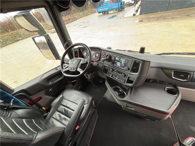 Scania S 650 A6x2NB 2 strengs hydraulic