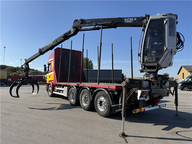 Scania R580 8x4*4 Kesla 21127 Skovbil