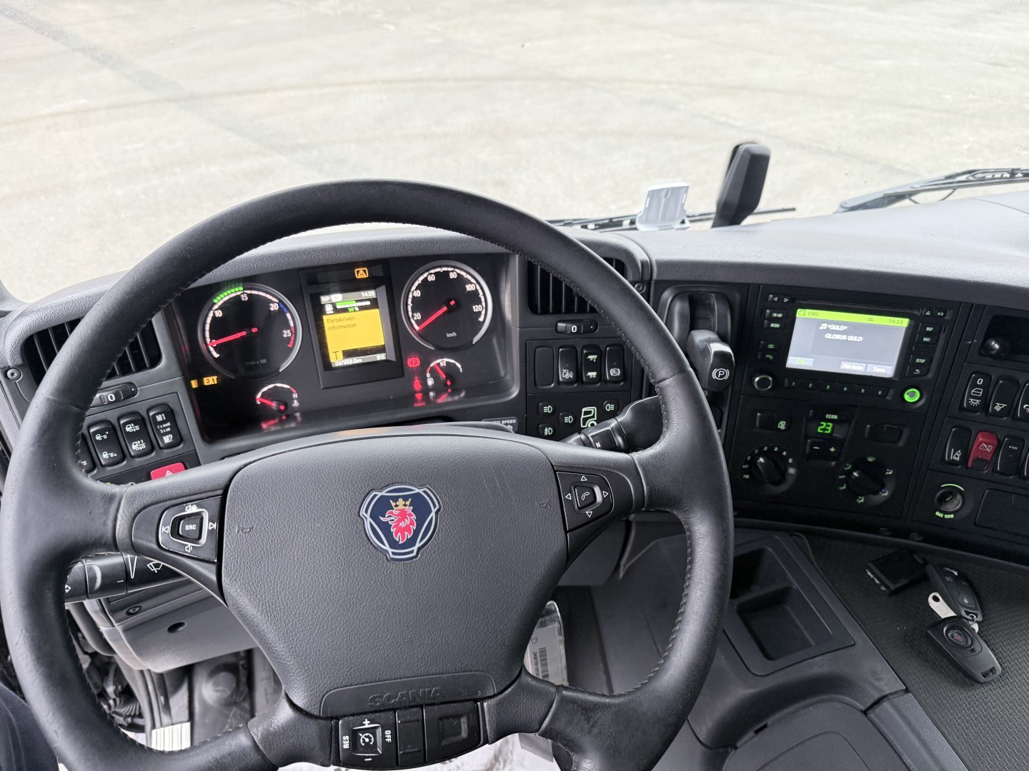 Scania P410 6x2*4 Hvidtved Larsen Flexline 312 ADR