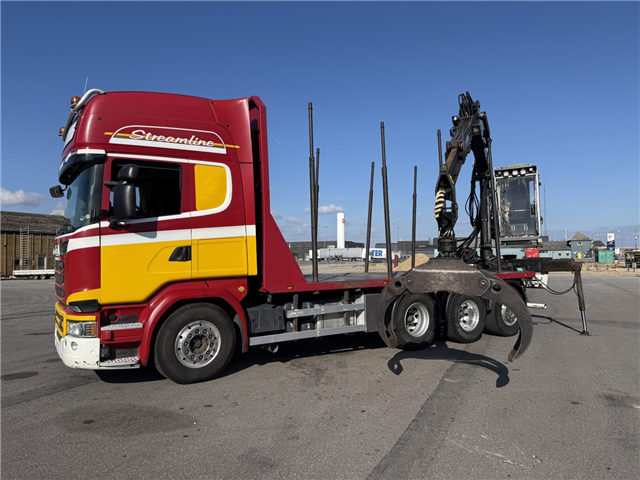 Scania R580 8x4*4 Kesla 21127 Skovbil
