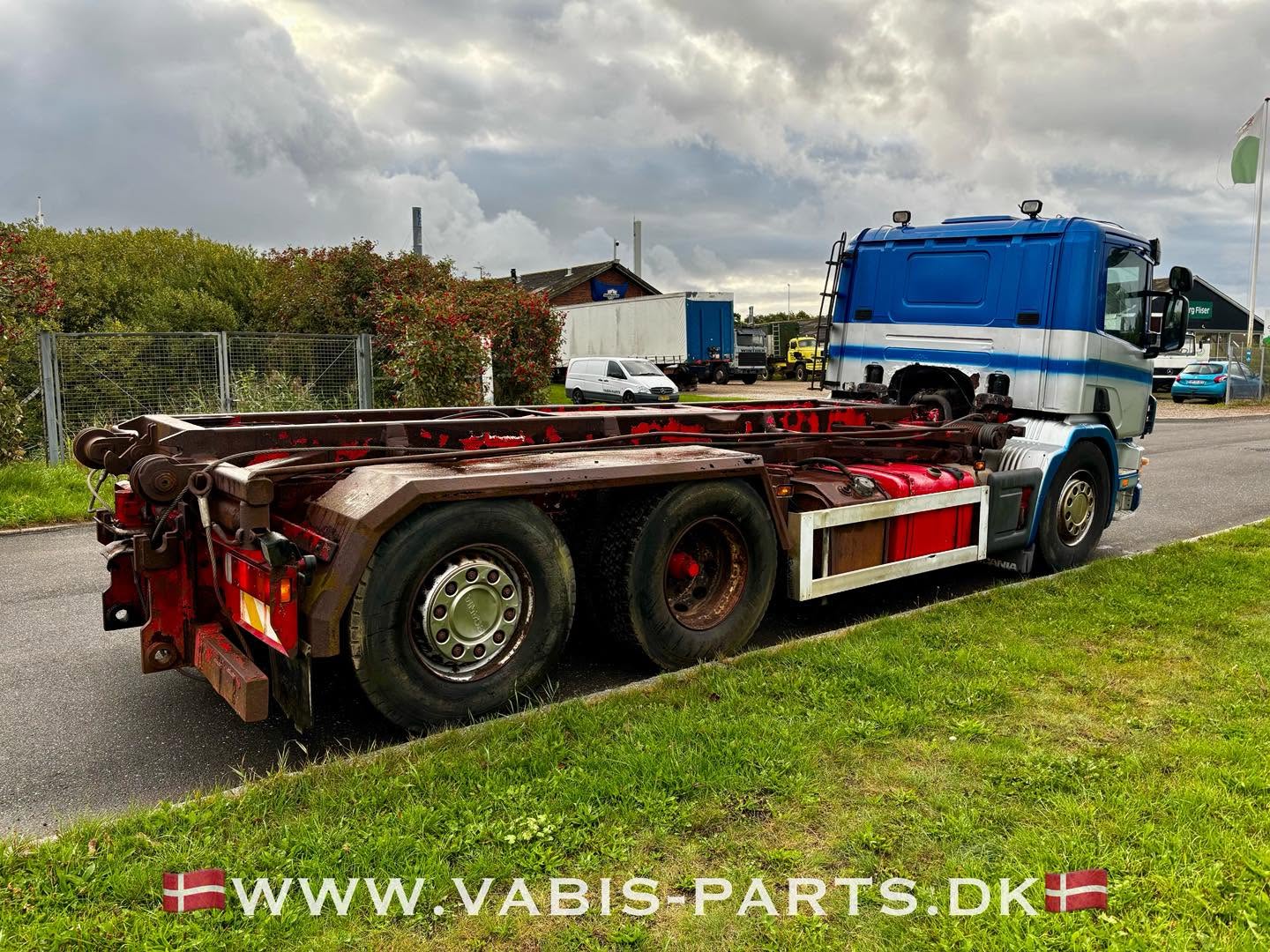 Scania 94-300 med Sawo hejs