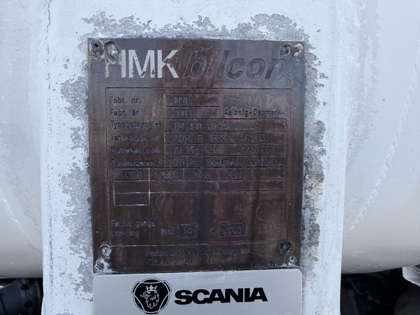 Volvo FM9/260 4x2 12.865 L ADR Tankbil