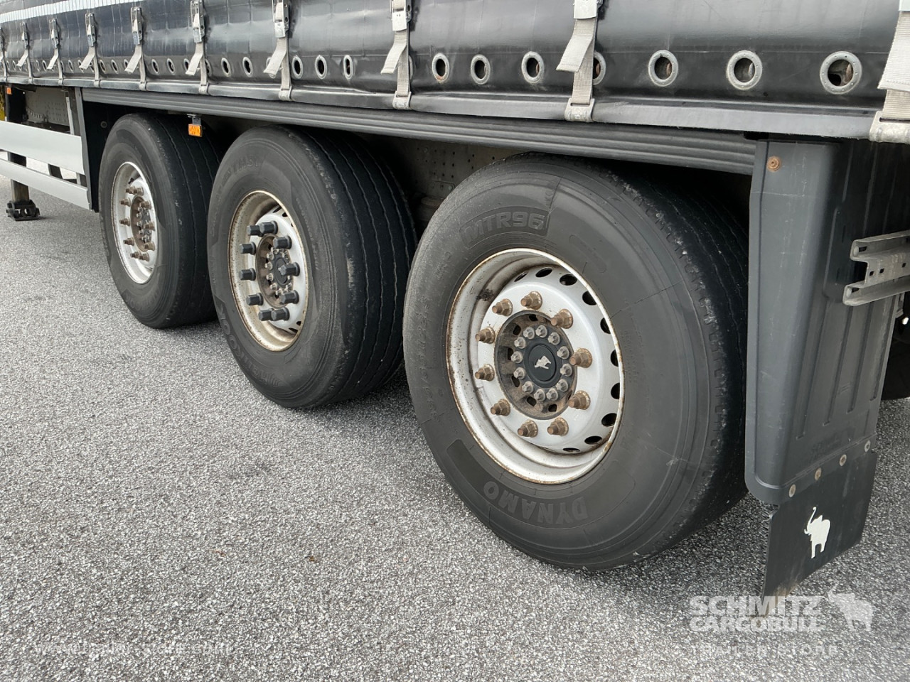 Schmitz Semi Curtainsider Standard
