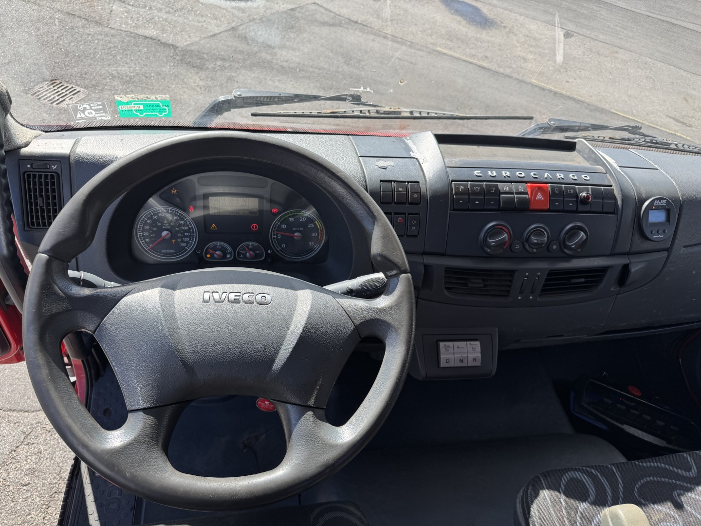 Iveco EuroCargo 160E30 / Kran Fassi F110 / Glaslad