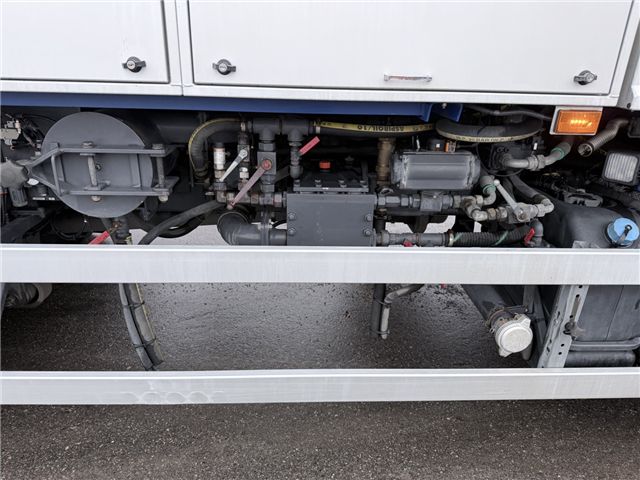 Scania P360 6x2*4 Hvidtved Larsen Flexline 310