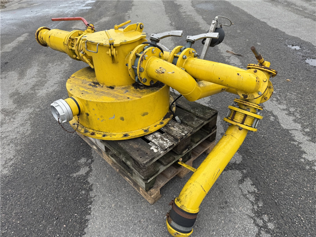 Mercedes Actros 4140 8x4 KOKS MEGAVAC 8000 ADR 13.500 l. Tørsuger