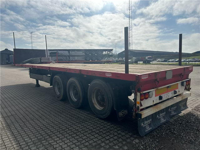 Pacton Flatbed m. Alusider