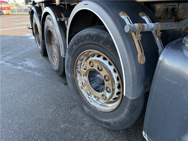 Volvo FMX500 8x4/4 Pendeltip