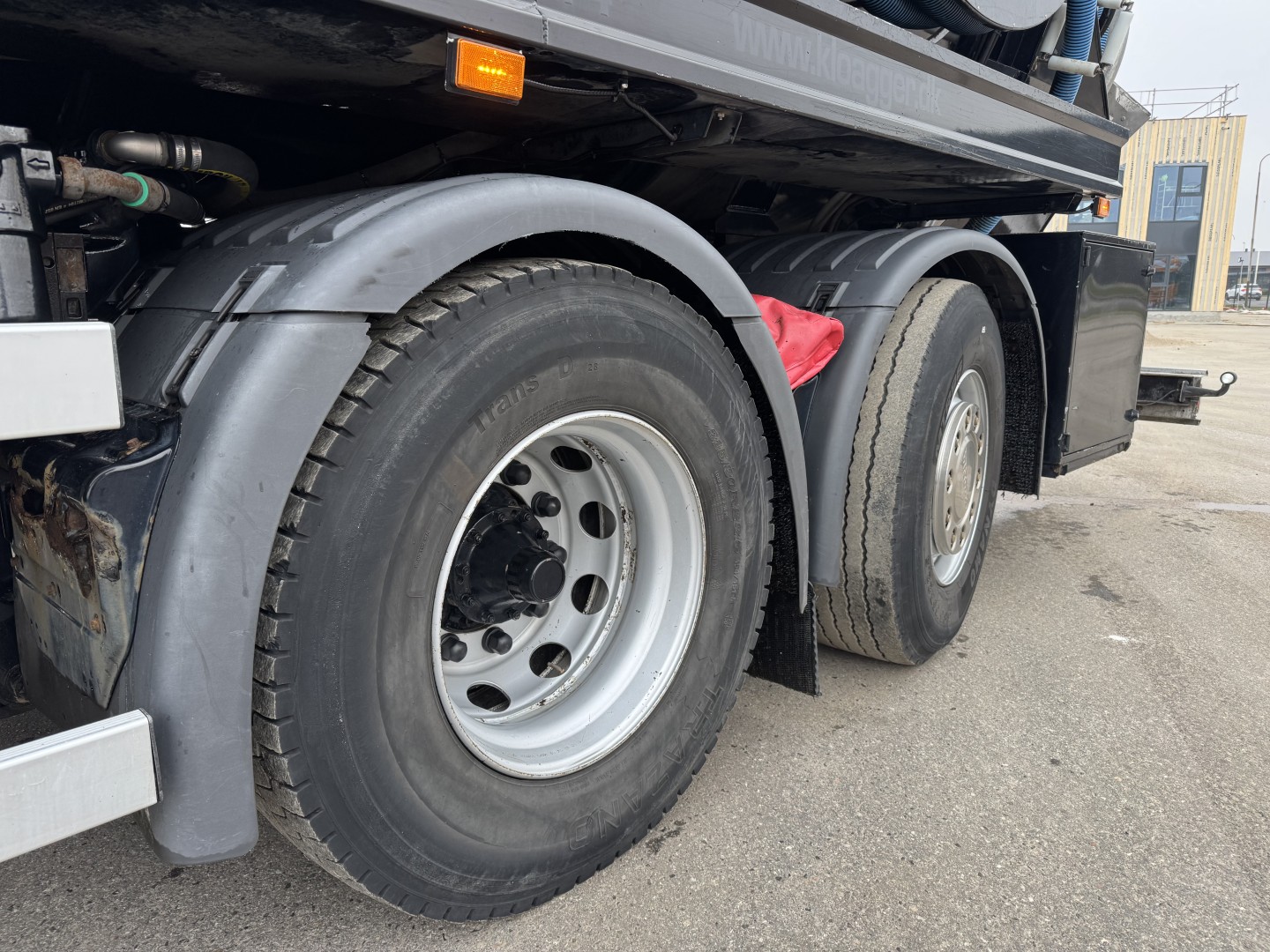 Scania P410 6x2*4 Hvidtved Larsen Flexline 312 ADR