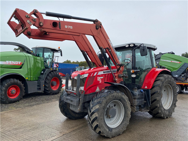 Massey Ferguson T2025223 - 2015 MF7618 Efficient 4WD Tractor