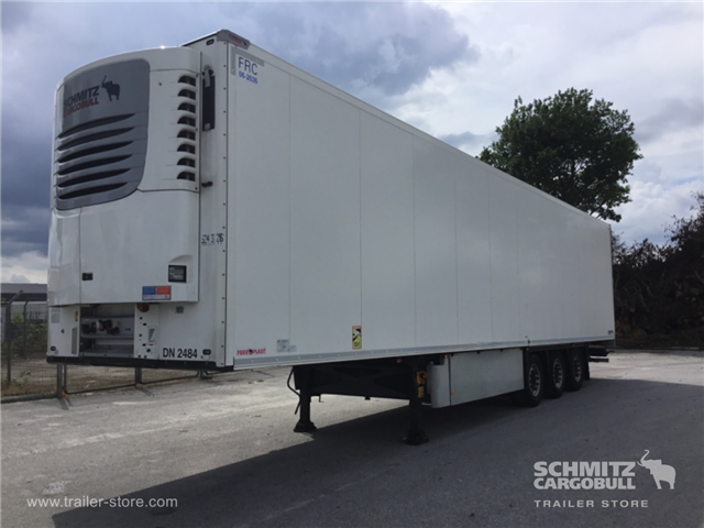 Schmitz Semi Reefer Meat hanging system